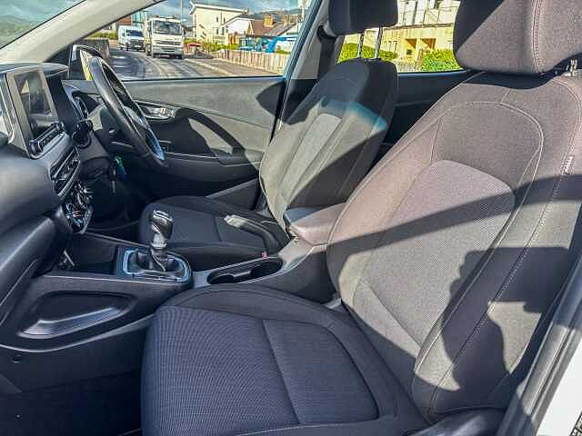 Hyundai KONA 1.0 TGDi 48V MHEV SE Connect 5dr