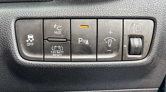 Hyundai KONA 1.6 GDi Hybrid Ultimate 5dr DCT