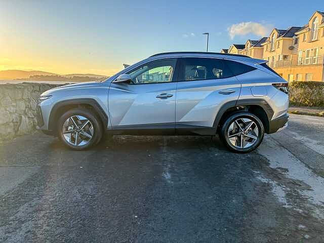 Hyundai TUCSON 1.6T Hybrid Premium 5dr Auto