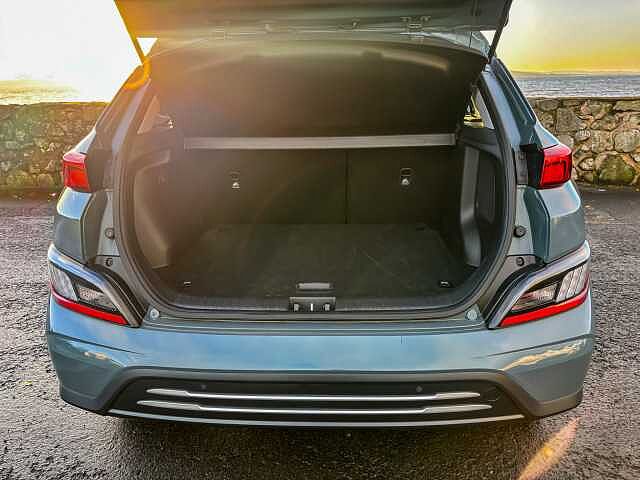 Hyundai KONA 150kW Premium 64kWh 5dr Auto