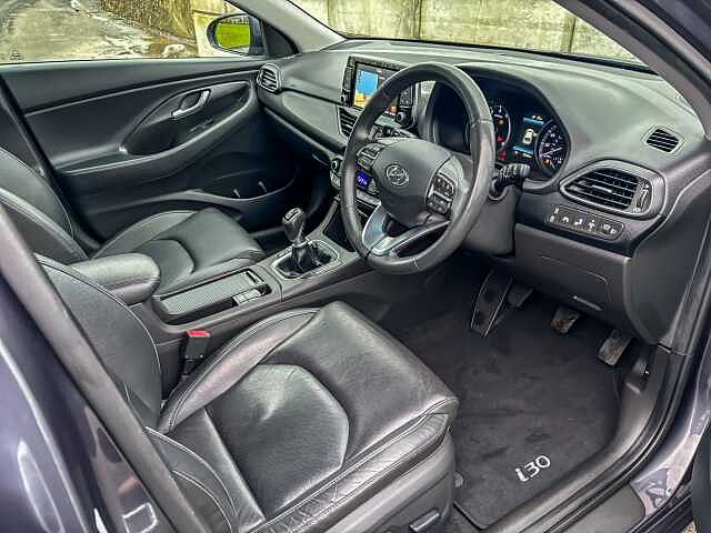 Hyundai i30 1.4T GDI Premium SE 5dr