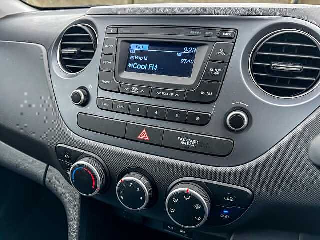 Hyundai i10 1.0 SE 5dr