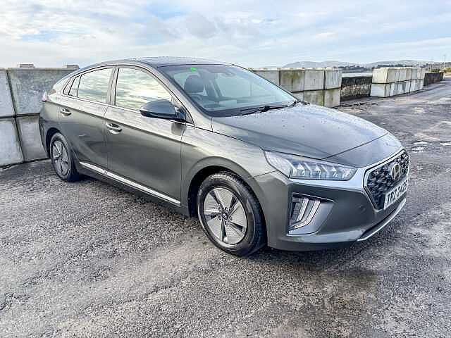 Hyundai IONIQ 1.6 GDi Hybrid Premium 5dr DCT