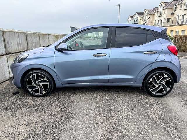 Hyundai i10 1.2 [79] Premium 5dr Auto [Nav]