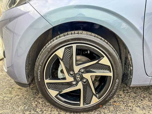 Hyundai i10 1.2 [79] Premium 5dr Auto [Nav]