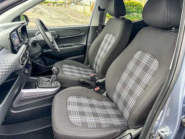 Hyundai i10 1.2 [79] Premium 5dr Auto [Nav]