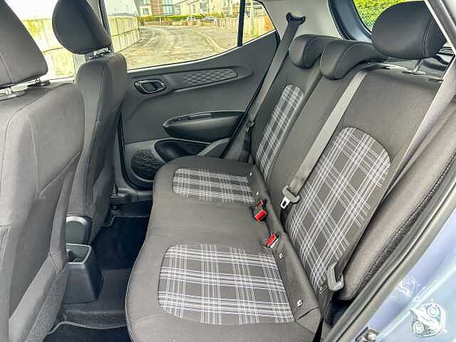 Hyundai i10 1.2 [79] Premium 5dr Auto [Nav]