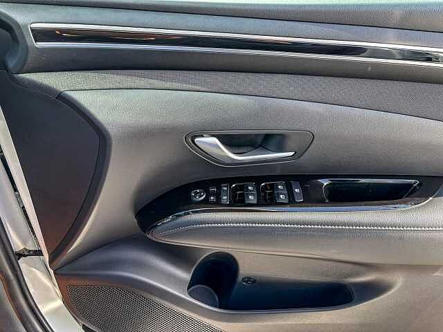 Hyundai TUCSON 1.6 TGDi Hybrid 230 SE Connect 5dr 2WD Auto