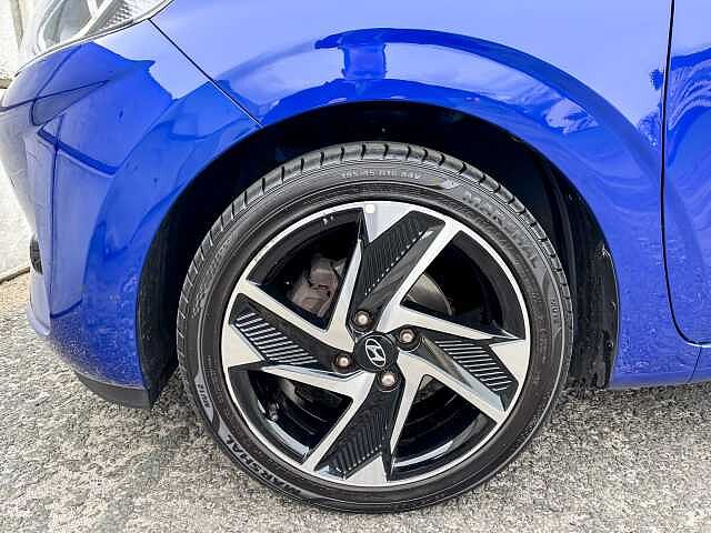 Hyundai i10 1.0 MPi Premium 5dr