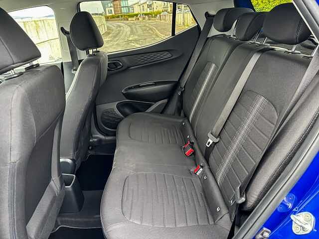 Hyundai i10 1.0 MPi Premium 5dr