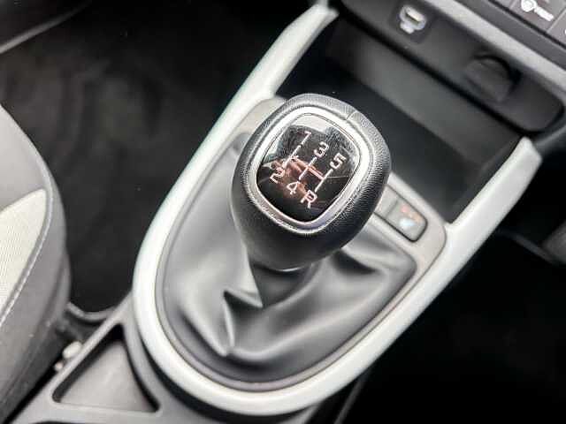 Hyundai i10 1.0 MPi Premium 5dr