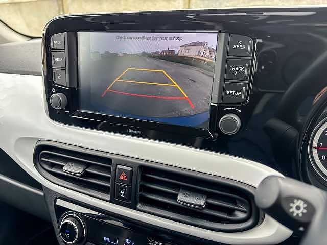 Hyundai i10 1.0 MPi Premium 5dr