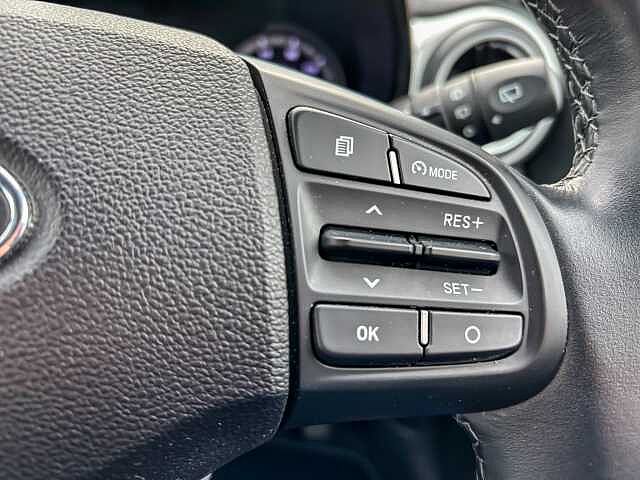 Hyundai i10 1.0 MPi Premium 5dr