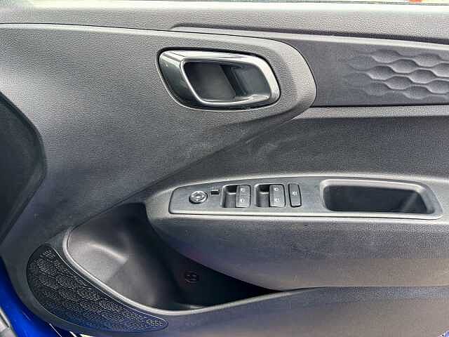 Hyundai i10 1.0 MPi Premium 5dr