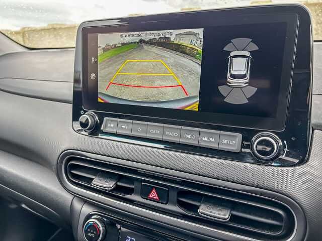 Hyundai KONA 1.6 GDi Hybrid Ultimate 5dr DCT Red