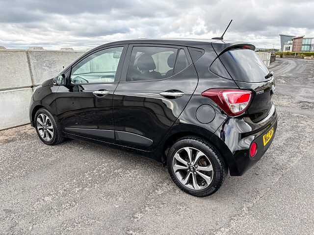 Hyundai i10 1.2 Premium SE 5dr