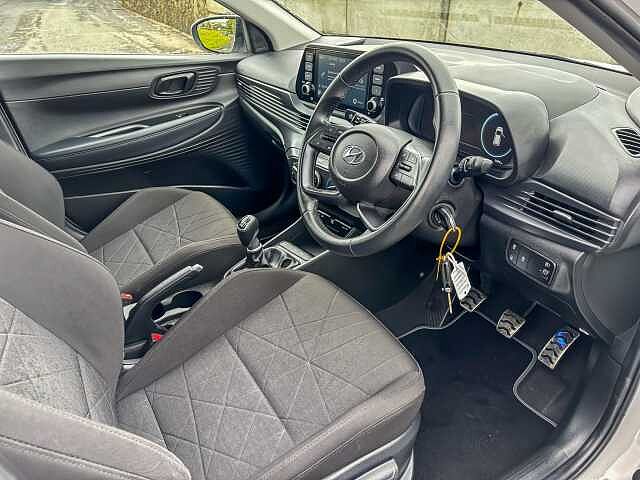Hyundai BAYON 1.0 TGDi 48V MHEV SE Connect 5dr