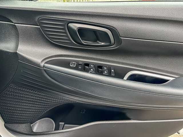 Hyundai BAYON 1.0 TGDi 48V MHEV SE Connect 5dr