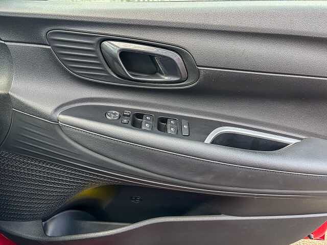 Hyundai BAYON 1.0 TGDi 48V MHEV Premium 5dr