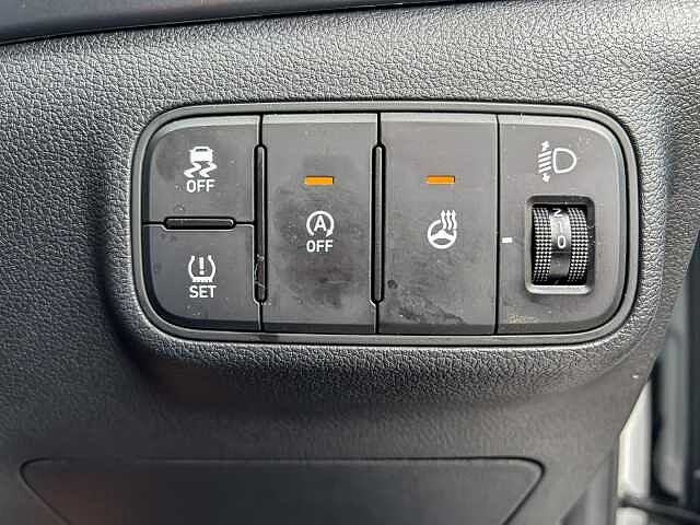 Hyundai i20 1.0T GDi 90 Tech Line 5dr DCT
