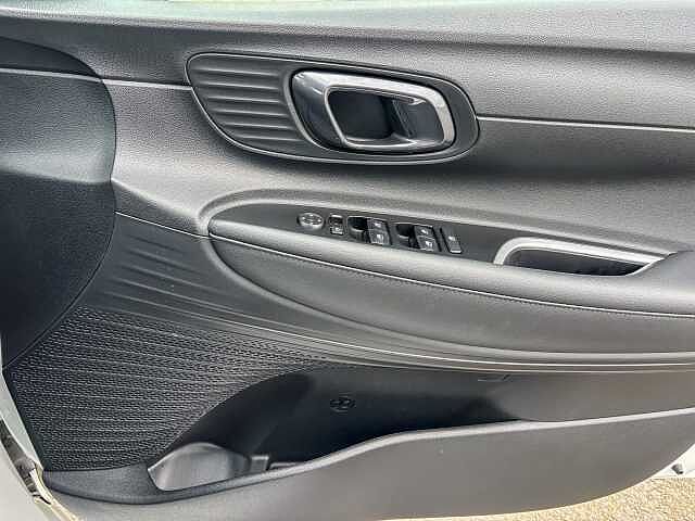 Hyundai i20 1.0T GDi 90 Tech Line 5dr DCT