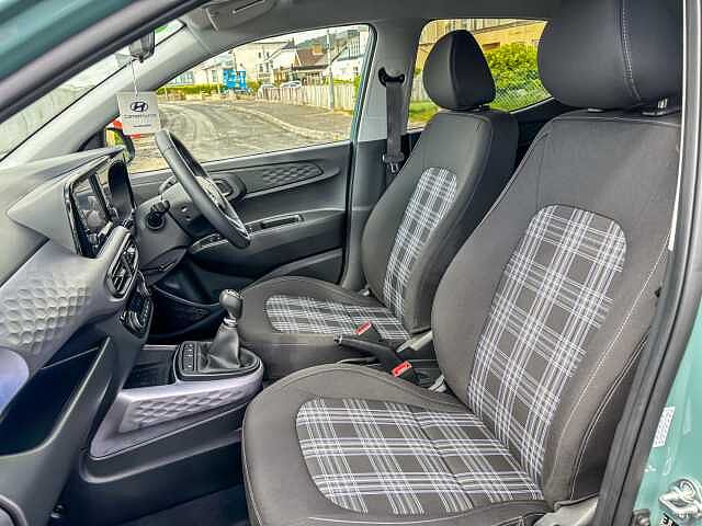 Hyundai i10 1.0 [63] Premium 5dr [Nav]
