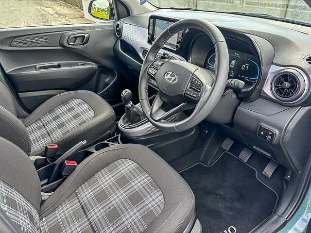 Hyundai i10 1.0 [63] Premium 5dr [Nav]