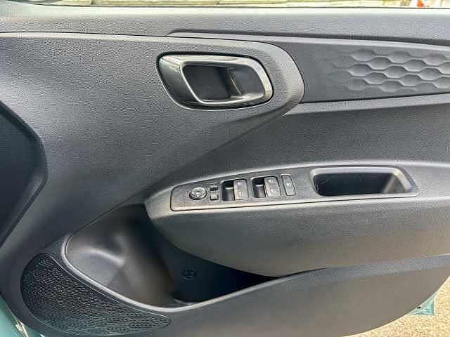 Hyundai i10 1.0 [63] Premium 5dr [Nav]