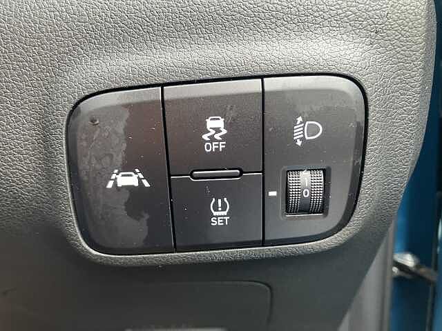 Hyundai i10 1.0 MPi Premium 5dr