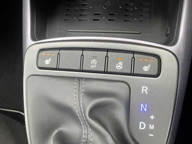 Hyundai i10 1.2 [79] Premium 5dr Auto [Nav]