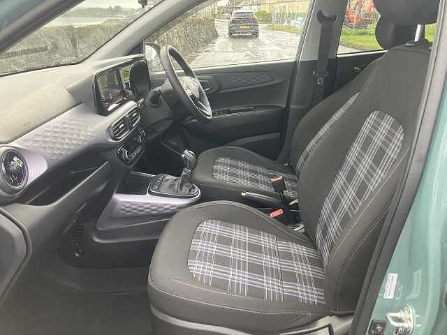 Hyundai i10 1.2 [79] Premium 5dr Auto [Nav]