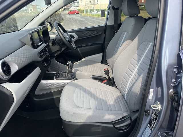 Hyundai i10 1.0 MPi Premium 5dr Auto