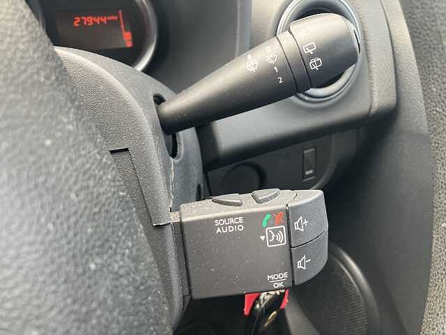 Dacia SANDERO STEPWAY 0.9 TCe Essential 5dr Grey
