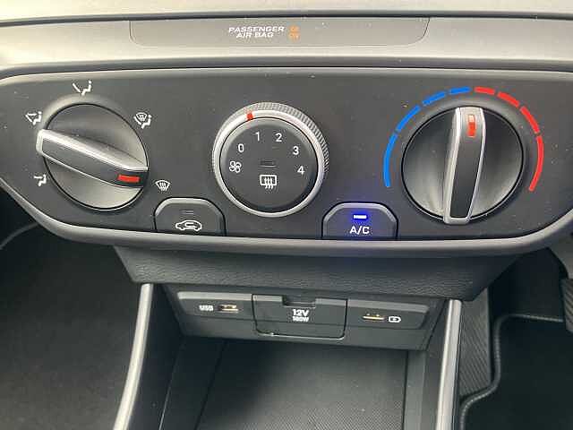 Hyundai i20 1.0T GDi 48V MHD SE Connect 5dr