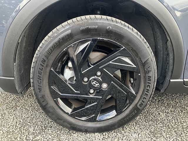 Hyundai BAYON 1.0 TGDi [90] Black Line 5dr