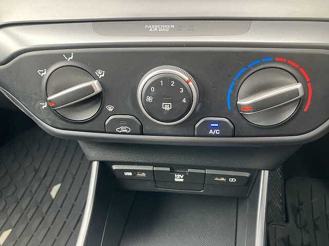 Hyundai BAYON 1.0 TGDi 48V MHEV SE Connect 5dr DCT