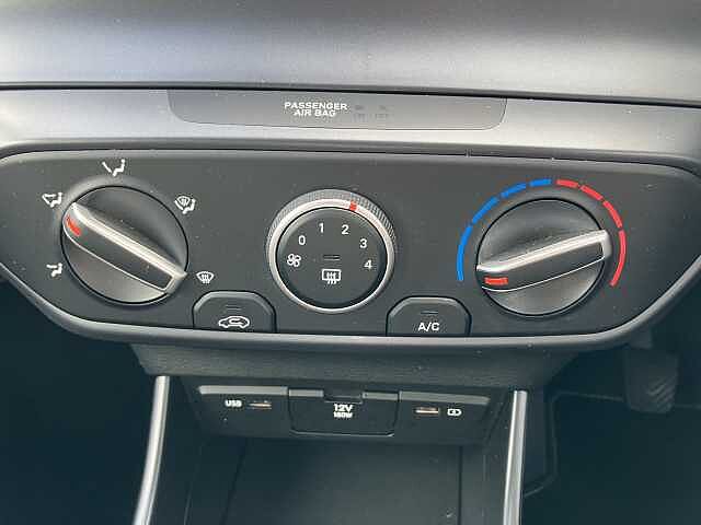 Hyundai i20 1.0T GDi 48V MHD SE Connect 5dr