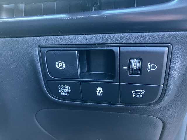 Hyundai TUCSON 1.6T Hybrid N Line 5dr Auto Red
