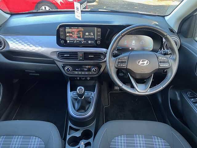 Hyundai i10 1.0 MPi Premium 5dr