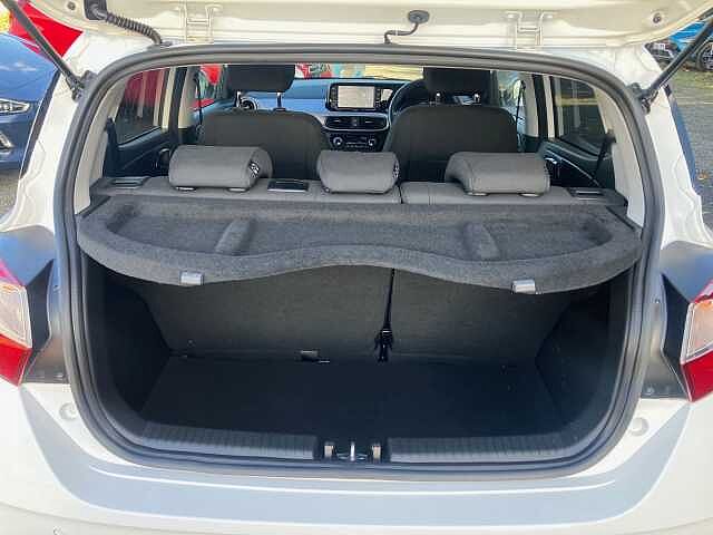 Hyundai i10 1.0 MPi Premium 5dr