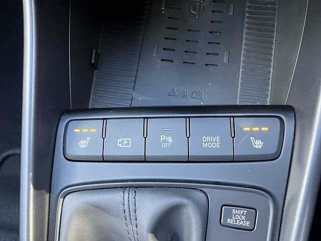 Hyundai BAYON 1.0 TGDi 48V MHEV Premium 5dr DCT