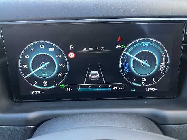 Hyundai TUCSON 1.6 TGDi Hybrid 230 Ultimate 5dr 2WD Auto White